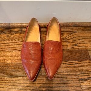 Frye Women's Pointed Toe Flats in Rust Brown